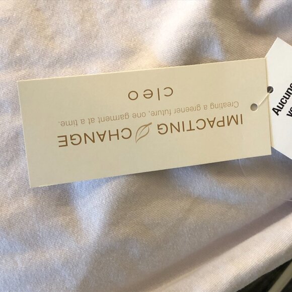 Light purple sleeveless top NWT - Petites XS - Picture 7 of 10